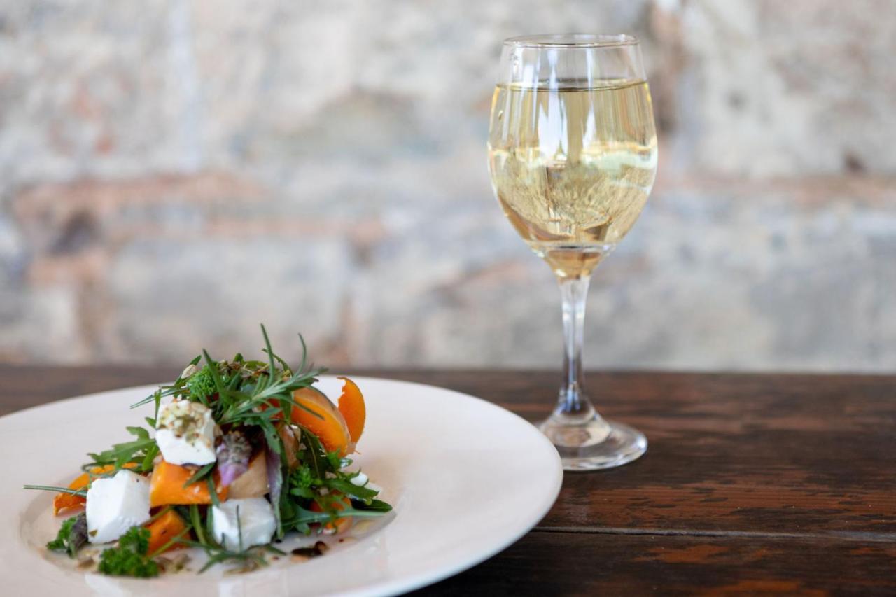 The Historic Pig And Whistle Inn Bathurst Luaran gambar