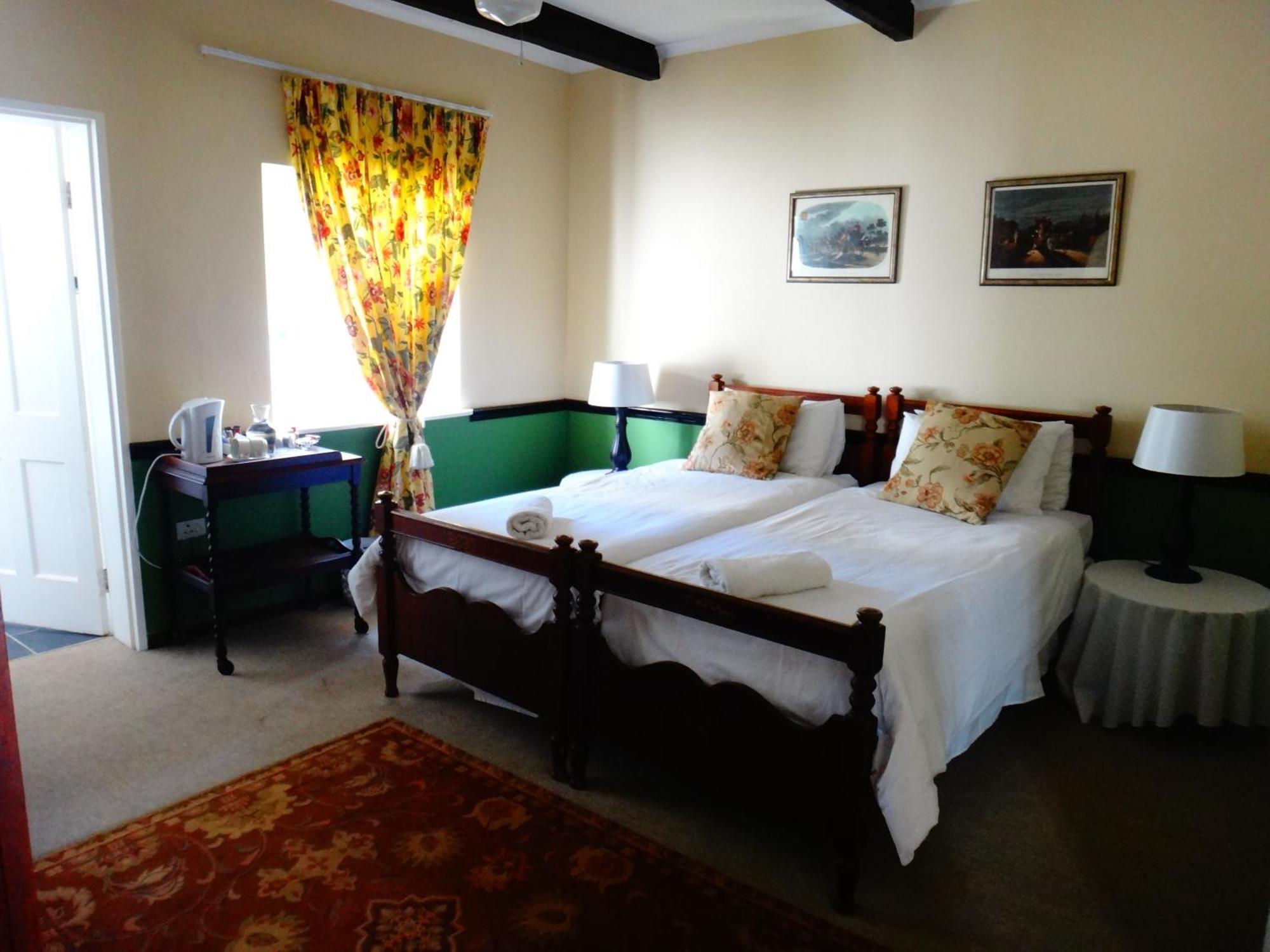 The Historic Pig And Whistle Inn Bathurst Bilik gambar